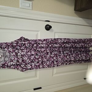 Avenue Body Pink and White Patterned Tank